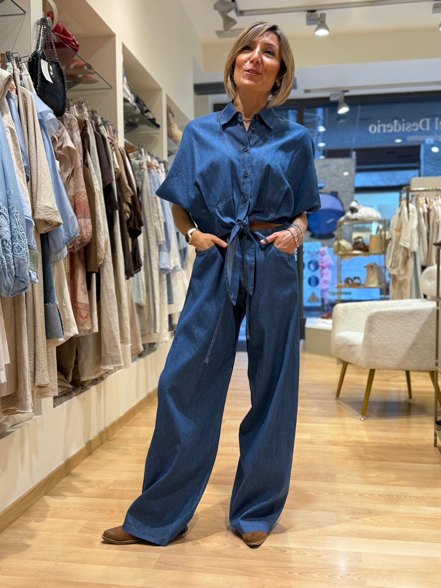 completo in denim leggero