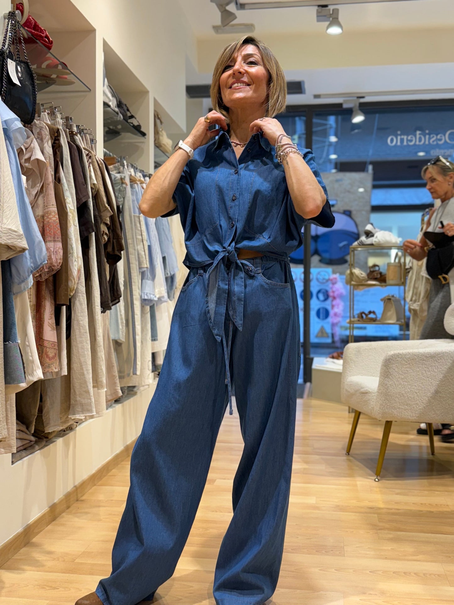 completo in denim leggero